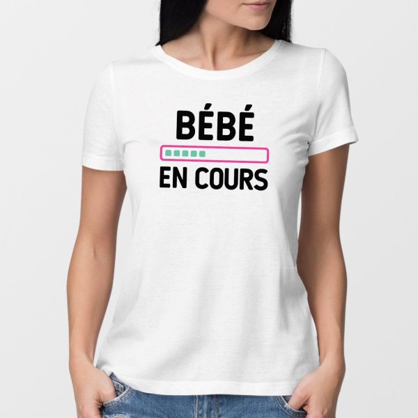 T-Shirt Femme Bebe en cours