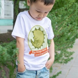 T-shirt Eggzilla �Bebe Godzilla dans son Oeuf