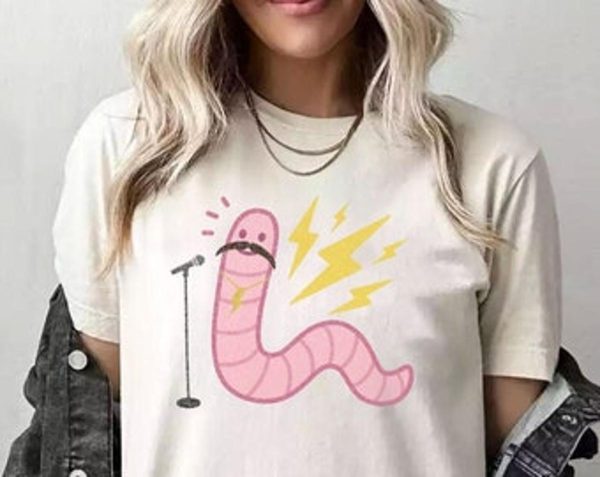 A Worm With A Mustache Vanderpump Rules Tv Show Graphic T-shirt – Apparel, Mug, Home Decor – Perfect Gift For Everyone