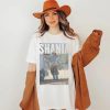 Shania Twain Shirt Vintage Cowgirl Style – Apparel, Mug, Home Decor – Perfect Gift For Everyone