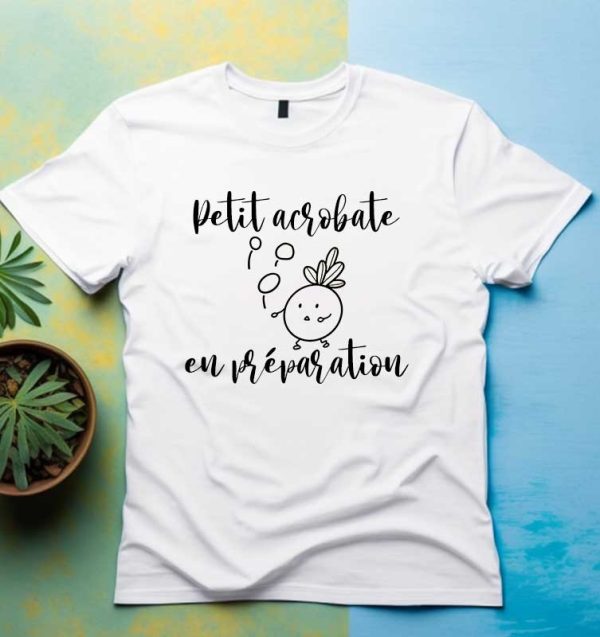 T-shirt femme Petit acrobate en préparation