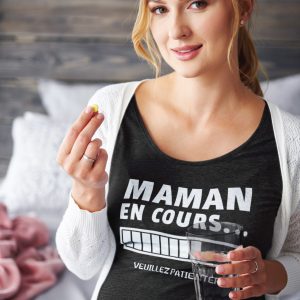 Shirt Femme – Maman En Cours (Veuillez Patienter) Shirt Femme – Maman En Cours (Veuillez Patienter)
