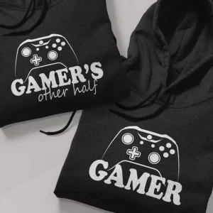 Sweat couple de geeks qui jouent 1