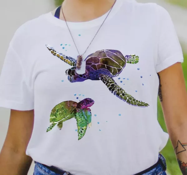 T-shirt tortues abstraites colorees