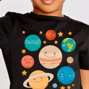 Tee shirt comme des garcons Planetes souriantes de dessin anime Tee shirt comme des garcons Planetes souriantes de dessin anime