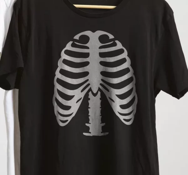 Tee shirt halloween Squelette de cotes