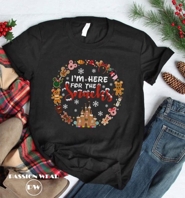 Disney I’m Here For The Snacks Christmas Vacation Shirt