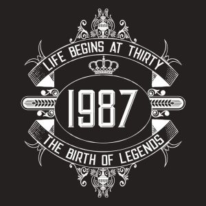 Life begins at 30 - T-shirt 1 Life begins at 30 T shirt 2