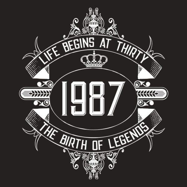 Life begins at 30 – T-shirt