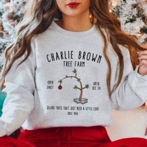 Snoopy Peanuts Charlie Brown Christmas Tree Sweatshirt