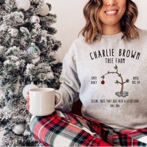 Snoopy Peanuts Charlie Brown Christmas Tree Sweatshirt 4