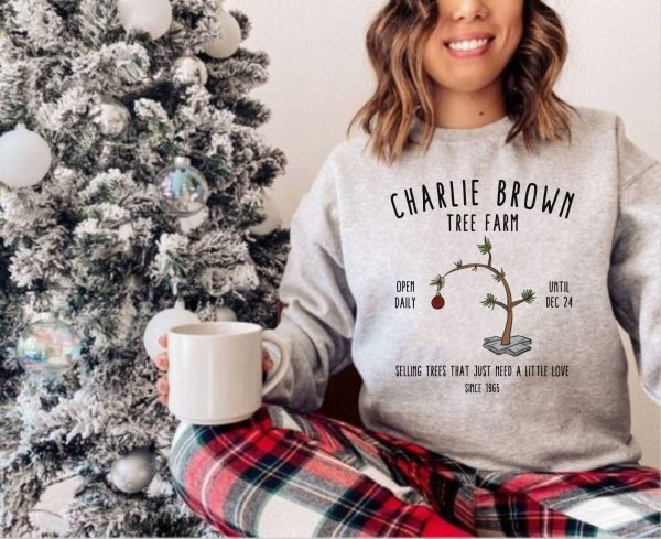 Snoopy Peanuts Charlie Brown Christmas Tree Sweatshirt