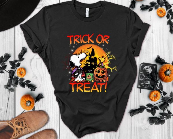 Snoopy Trick Or Treat Woodstock Peanuts Halloween Shirt