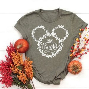 Tis The Season To Be Grateful Disney Thanksgiving Shirt