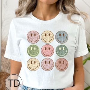 Leopard Print Smiley Face Grid – Cute Graphic Print T-Shirt