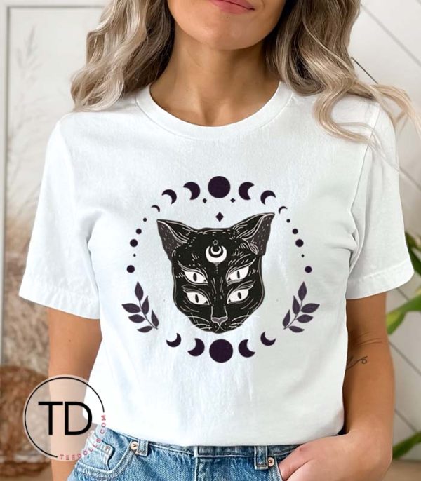 Mystic Black Cat – Halloween T-Shirt