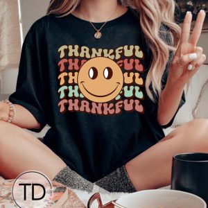 Thankful Smiley Face – Thanksgiving Holiday Shirt