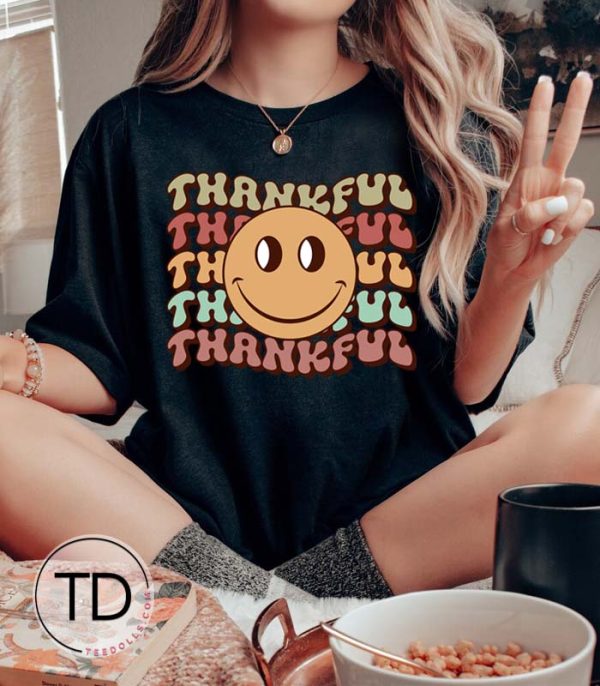Thankful Smiley Face – Thanksgiving Holiday Shirt
