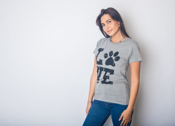 Womens Love Paw T shirt Cute Gift for Dog Mom Pet Lover Cool Funny Graphic Tee