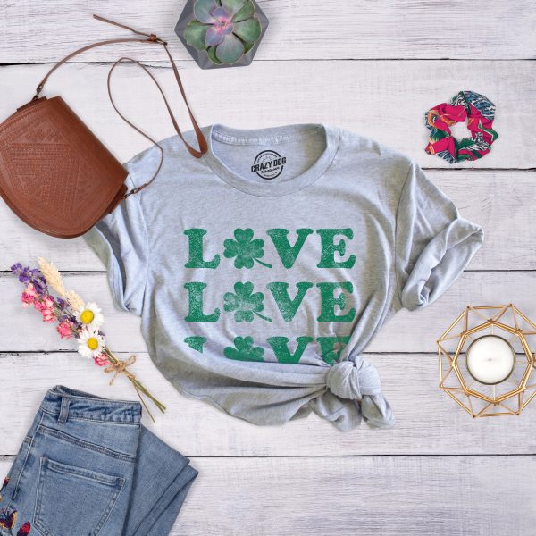 Womens Love Shamrock T Shirt Cute Four Leaf Clover Saint Patricks Day Patty Tee