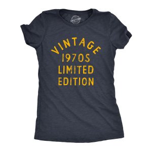Womens Vintage 1970s Limited Edition T Shirt Funny Cool 1970 Theme Classic Tee For Ladies
