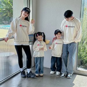 Pull famille Compassion 6 Pull famille Compassion 7