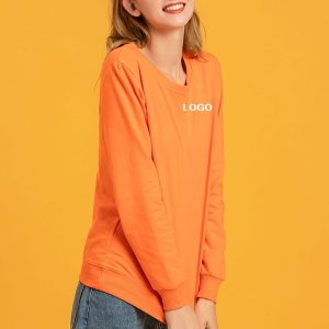 Pulls a Col Rond Noirs Et Oranges de Couple a Personnaliser Pulls a Col Rond Noirs Et Oranges de Couple a Personnaliser