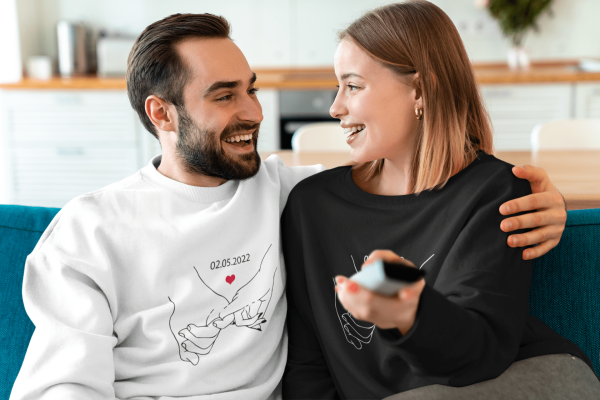 Sweat  Pull assortis couple – Mains avec Date – Assortis Moi