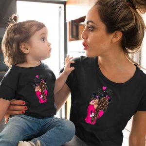 T Shirt Mere Fille Disney Mickey