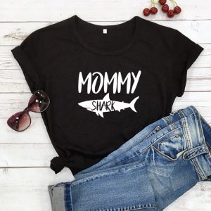 T shirt Couple Daddy Shark 3 T shirt Couple Daddy Shark 4