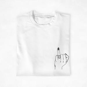 T shirt assortis pour couple Doigt dhonneur cote coeur 4