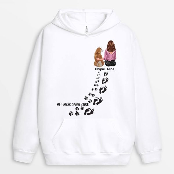 Sweat a Capuche Maman Chien Ne Marche Jamais Seule Personnalise