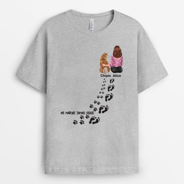 T-shirt Maman Chien Ne Marche Jamais Seule Personnalise