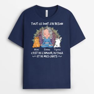 T-shirt Tout Ce Dont J’ai Besoin C’est De L’Amour, Du Yoga Et De Mes Chats Personnalise T-shirt Tout Ce Dont J’ai Besoin C’est De L’Amour, Du Yoga Et De Mes Chats Personnalise