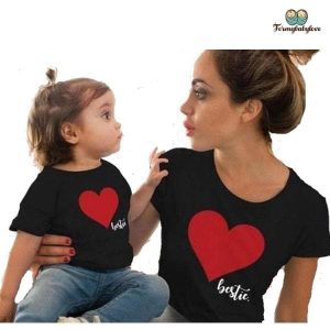 Tee shirt mere fille coeur