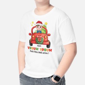 Petit Pere Noel Arrive – Cadeau Personnalise  T-shirt pour Noel Petit Pere Noel Arrive – Cadeau Personnalise  T-shirt pour Noel