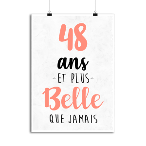 Affiche 48 ans et plus belle que jamais Affiche 48 ans et plus belle que jamais