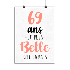 Affiche 69 ans et plus belle que jamais Affiche 69 ans et plus belle que jamais