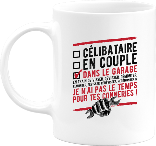 Mug celibataire dans le garage