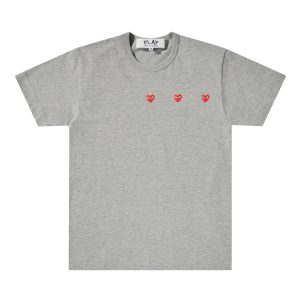 PLAY Horizontal Three Heart Logo T-Shirt