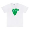 PLAY T-Shirt Large Green Heart with Blue Eyes